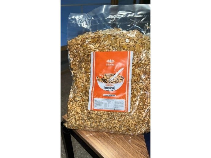 Granola tropical