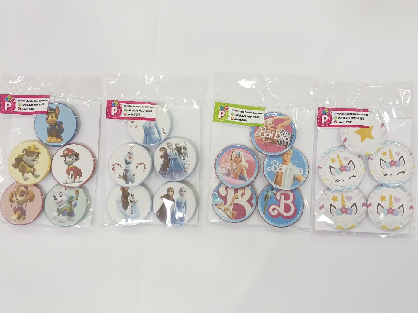 Pin personajes por 5 unidades