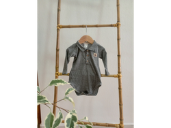 Bodye Chomba Gris Topo