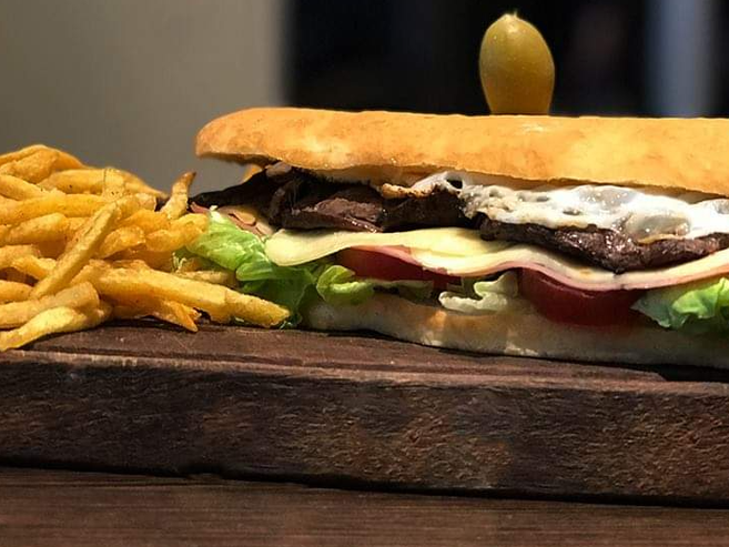 Lomo completo con papas