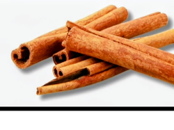 Canela en rama