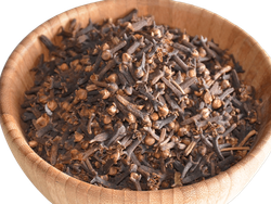 CLAVO DE OLOR EN GRANOS. X 100g