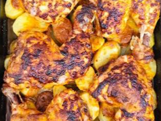 Pata y muslo al horno con papas