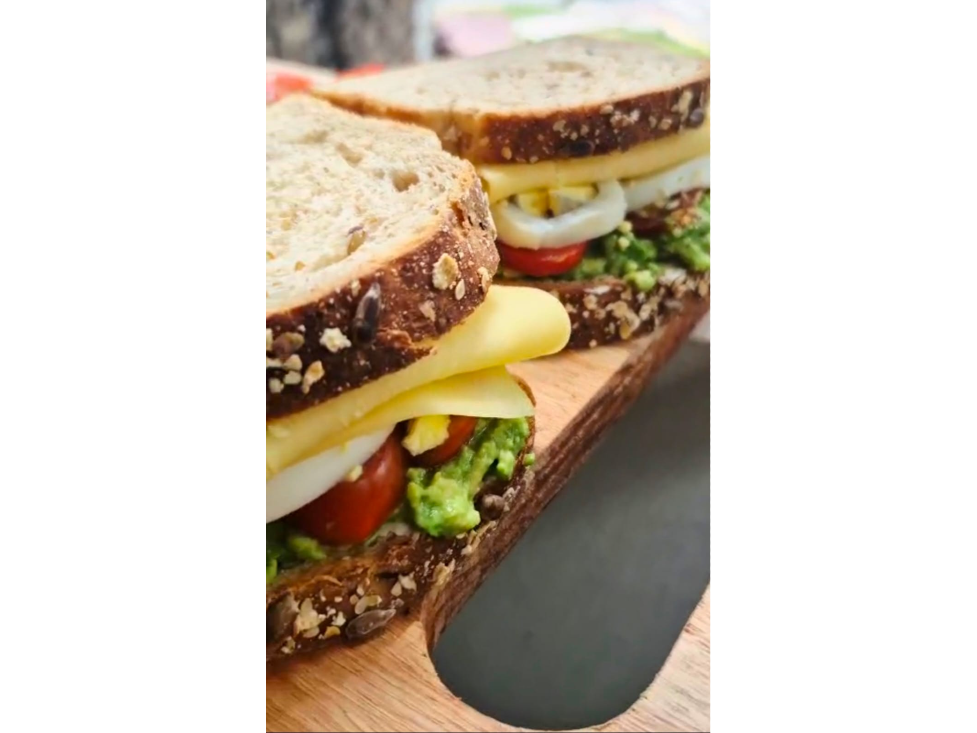 sandwich completo con jamon y queso