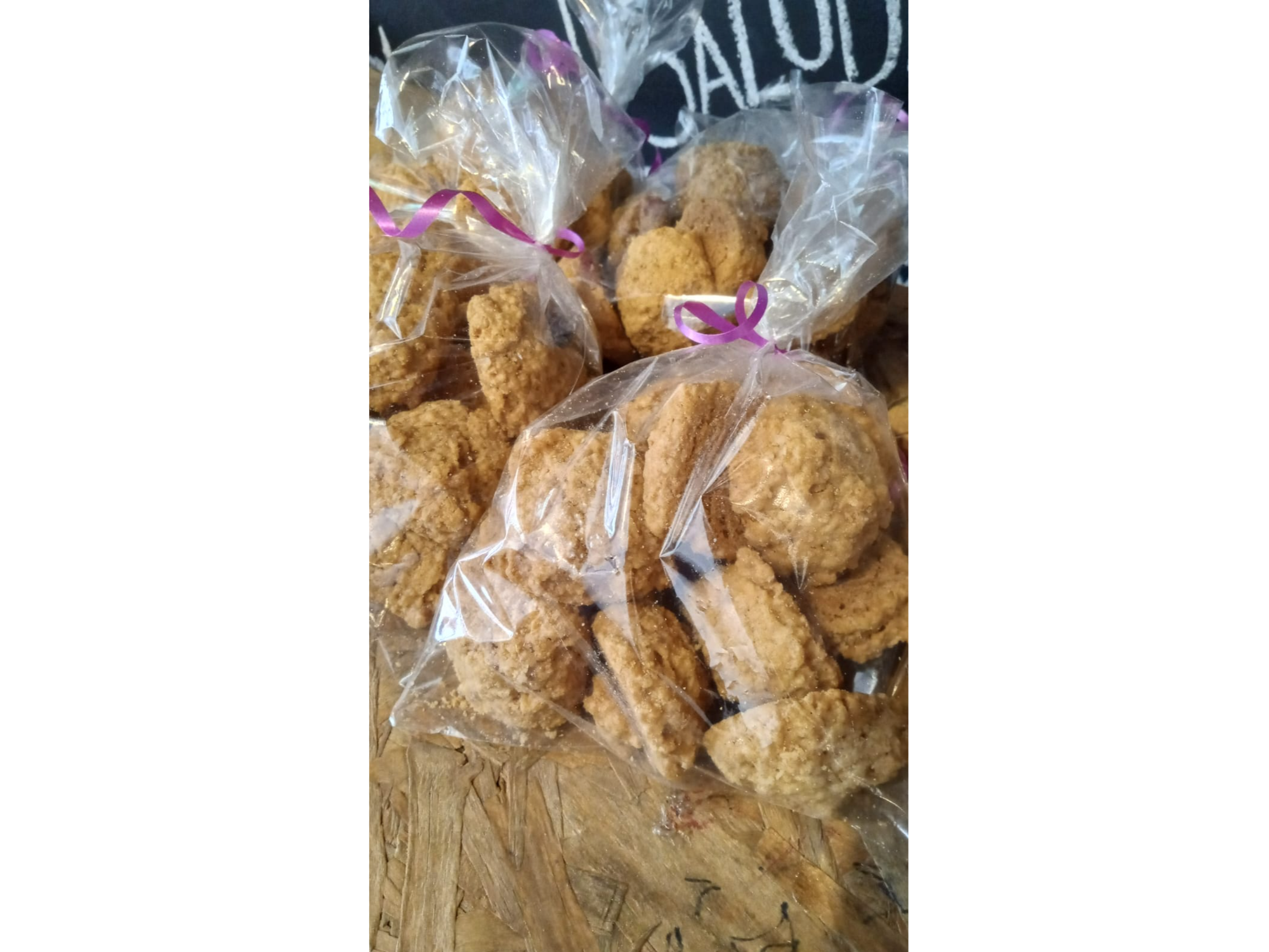 galletitas de granola y miel por 200 gr