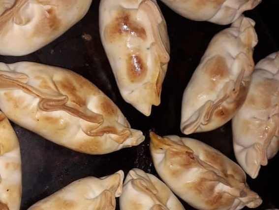 Empanadas criollas saladas