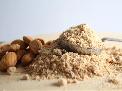 HAR. ALMENDRAS CON PIEL