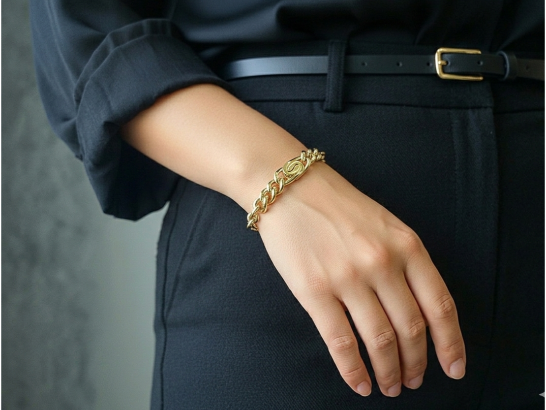 Pulsera CM con placa dorada baño 14 k