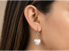Aro colgante con detalle corazón MC baño 14k