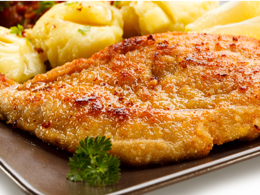 milanesa de carne con pure de papas
