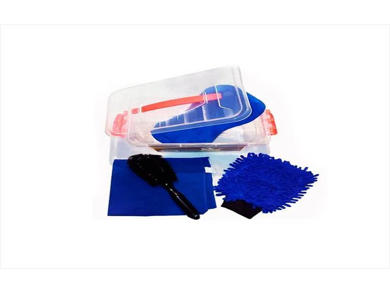KIT DE LIMPIEZA  5 PIEZAS