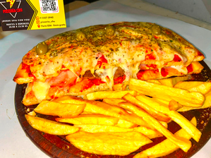 Media Pizzanesa de pizzeriachu