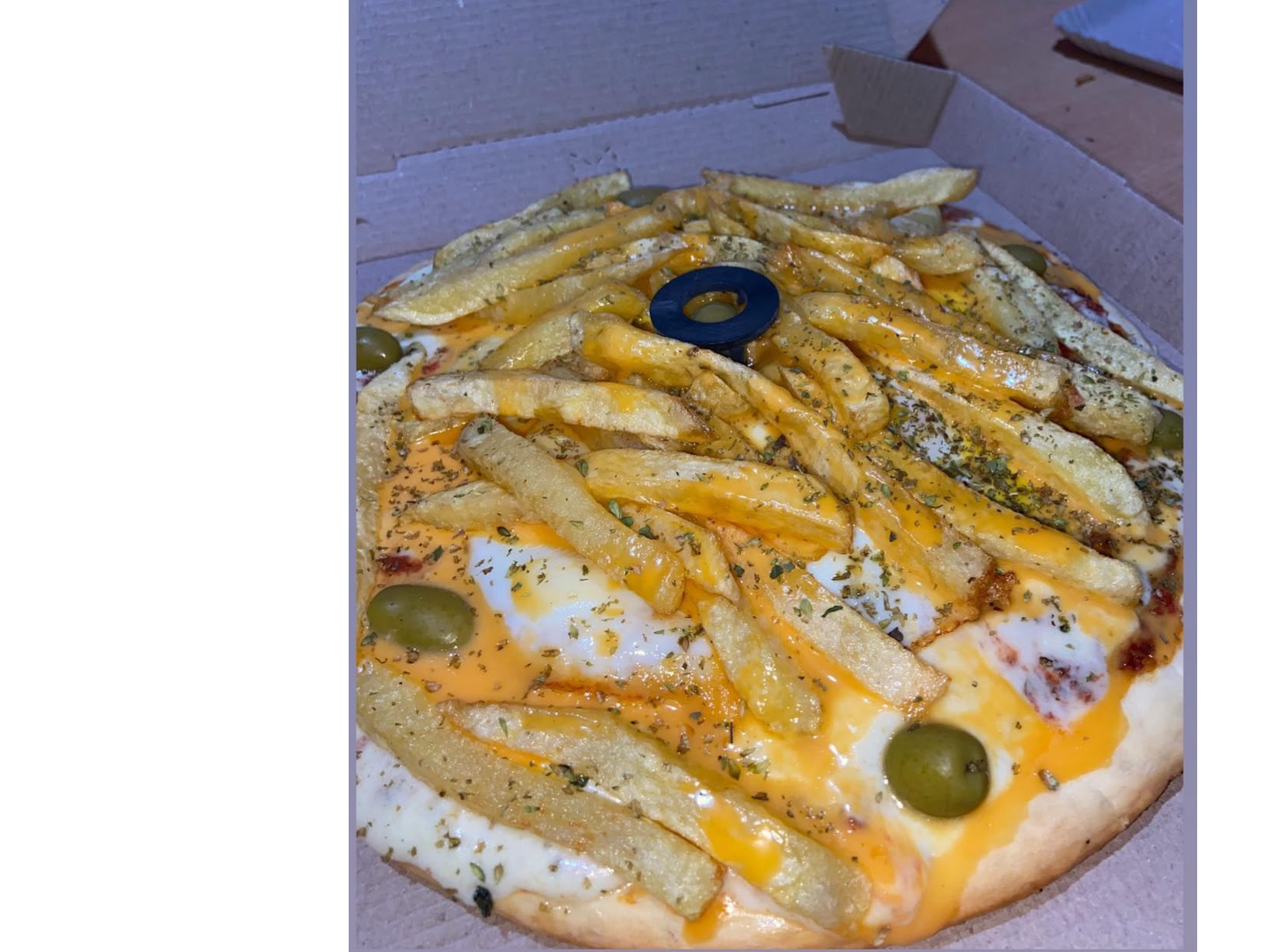 Pizza Cheddar - Huevo frito y Papas fritas
