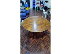 MESA REDONDA 8 PERSONAS (1,5)