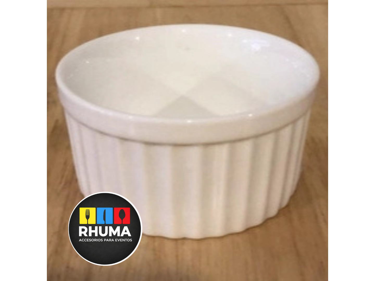 CAZUELA BLANCA DE 7CM acanalada o facetada