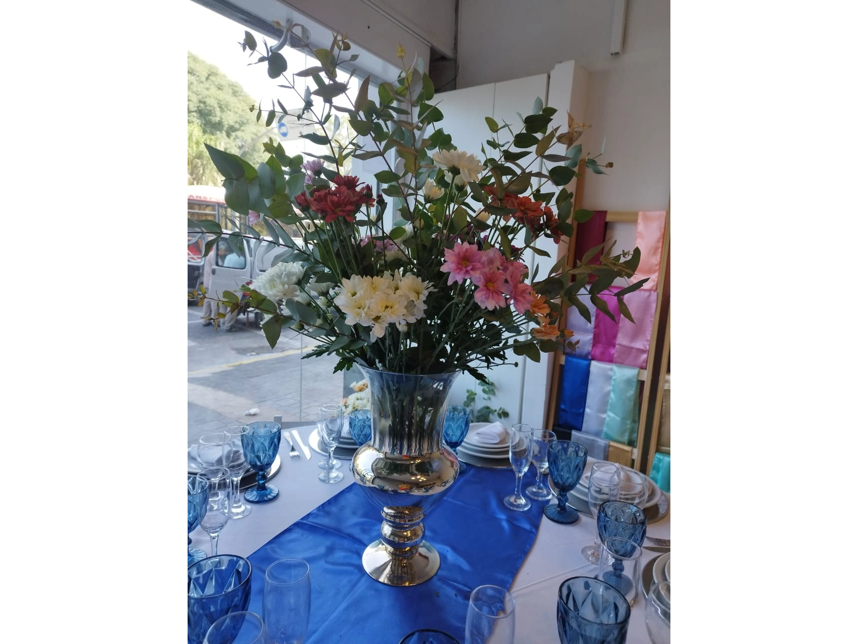 FLORERO COPON ROMANO DORADO