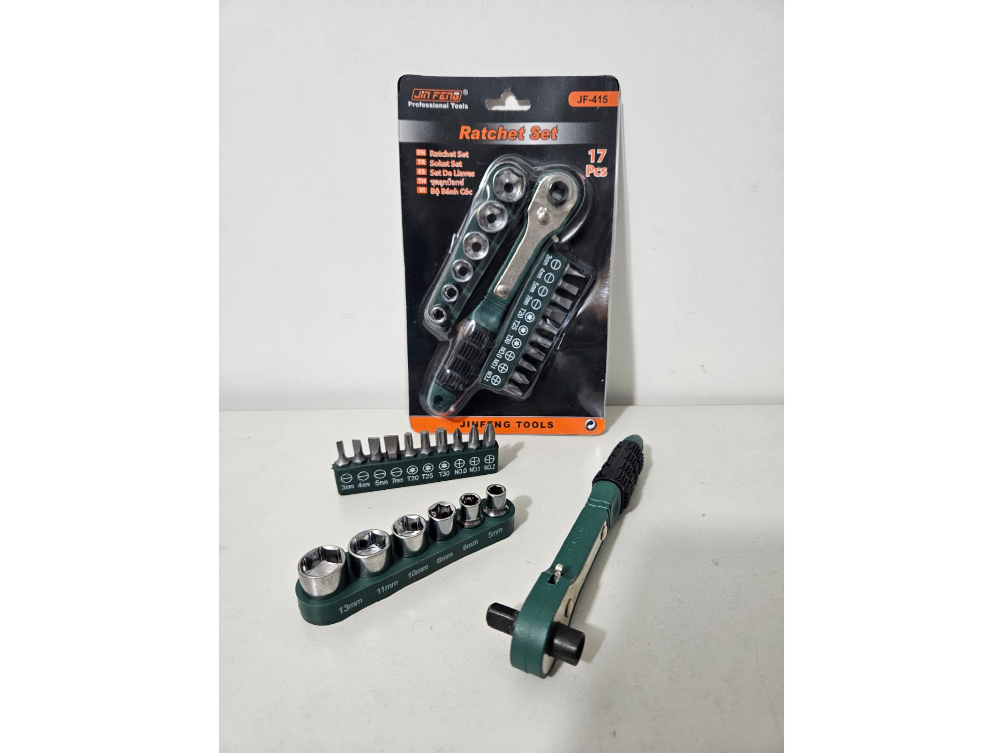 SET LLAVE DE TUBOS 17 PCS