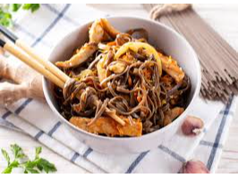 FIDEOS SOBA CON POLLO Y VERDURAS