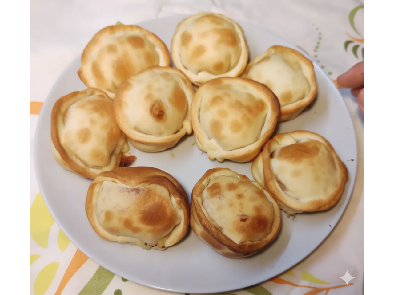 EMPANADAS DE JAMON Y QUESO