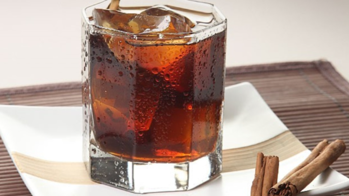 APERITIVOS Y ENERGIZANTES
