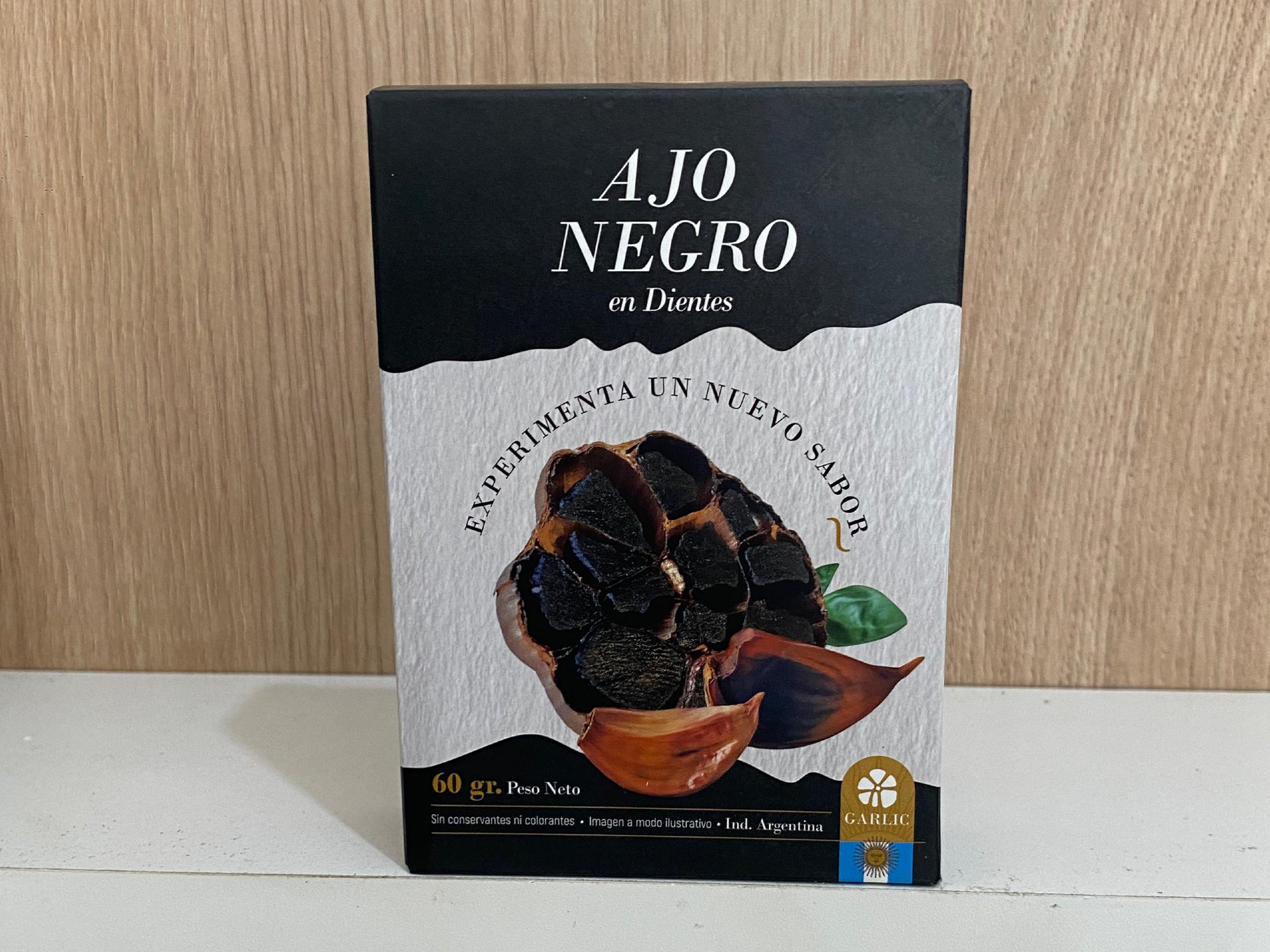 Ajo negro en dientes Garlic