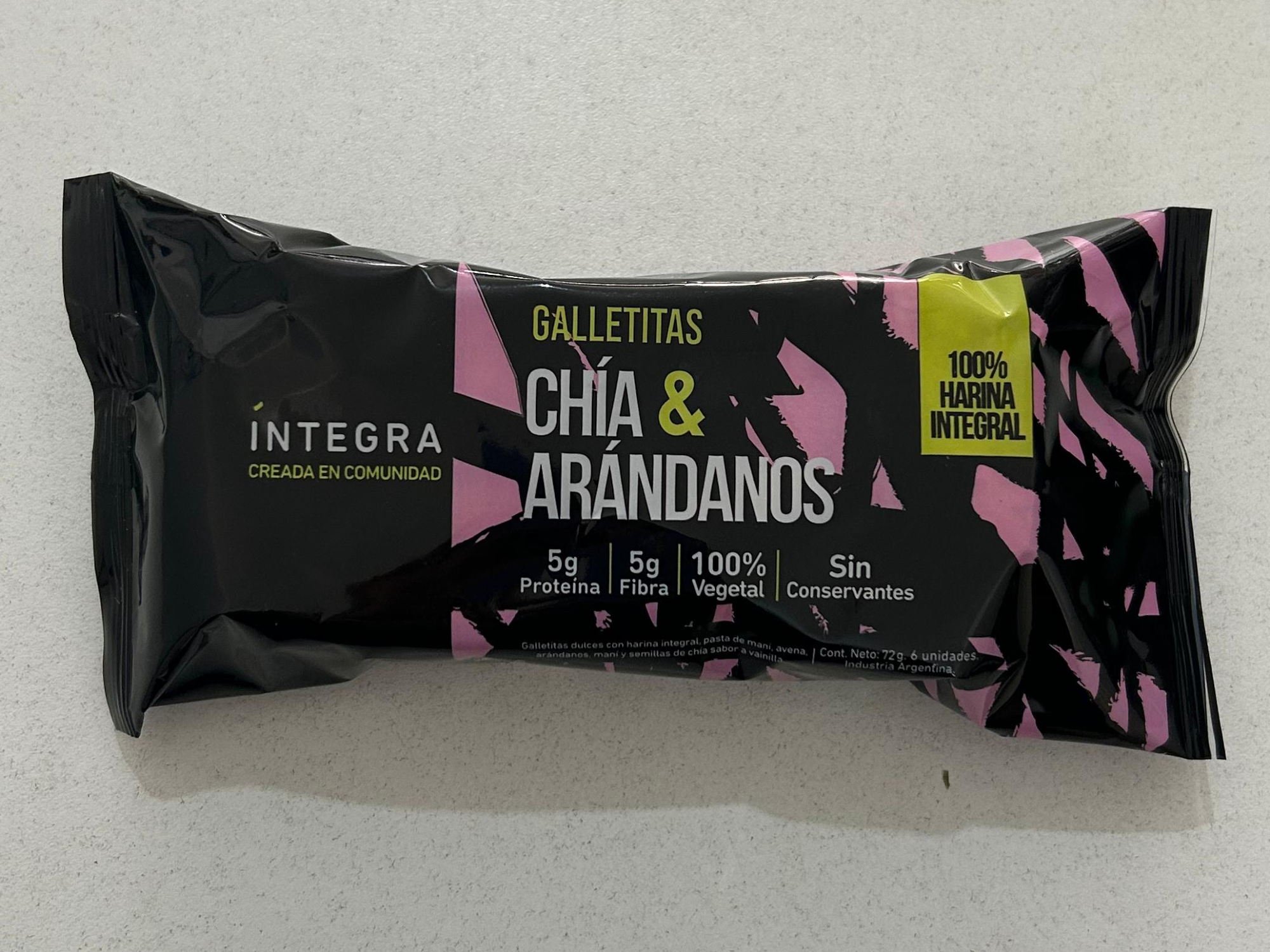 Galletitas integrales Integra chia y arandanos x72g