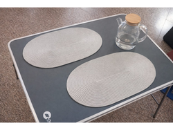 Individuales ovalados tejidos