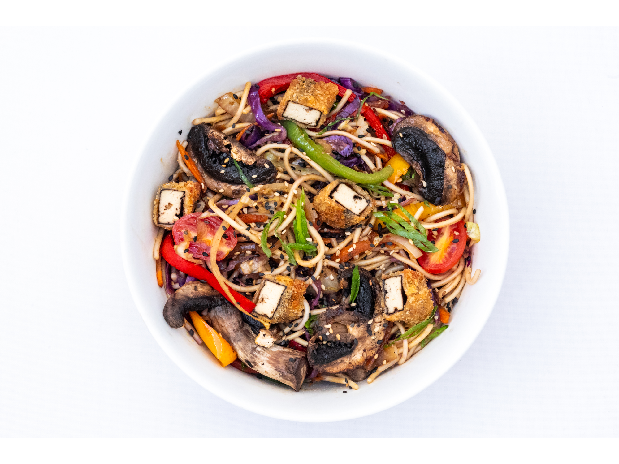 Wok yakisoba de fungus y tofu