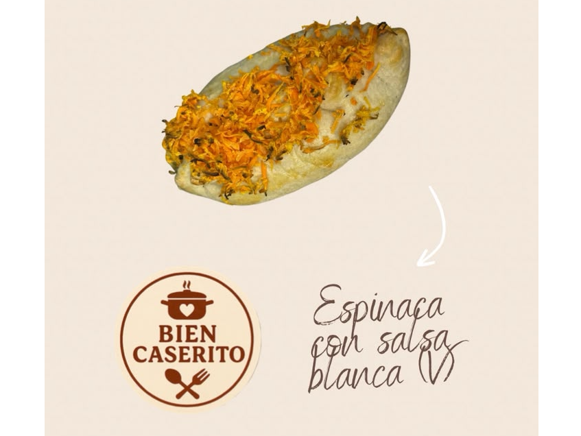 Espinaca y salsa blanca