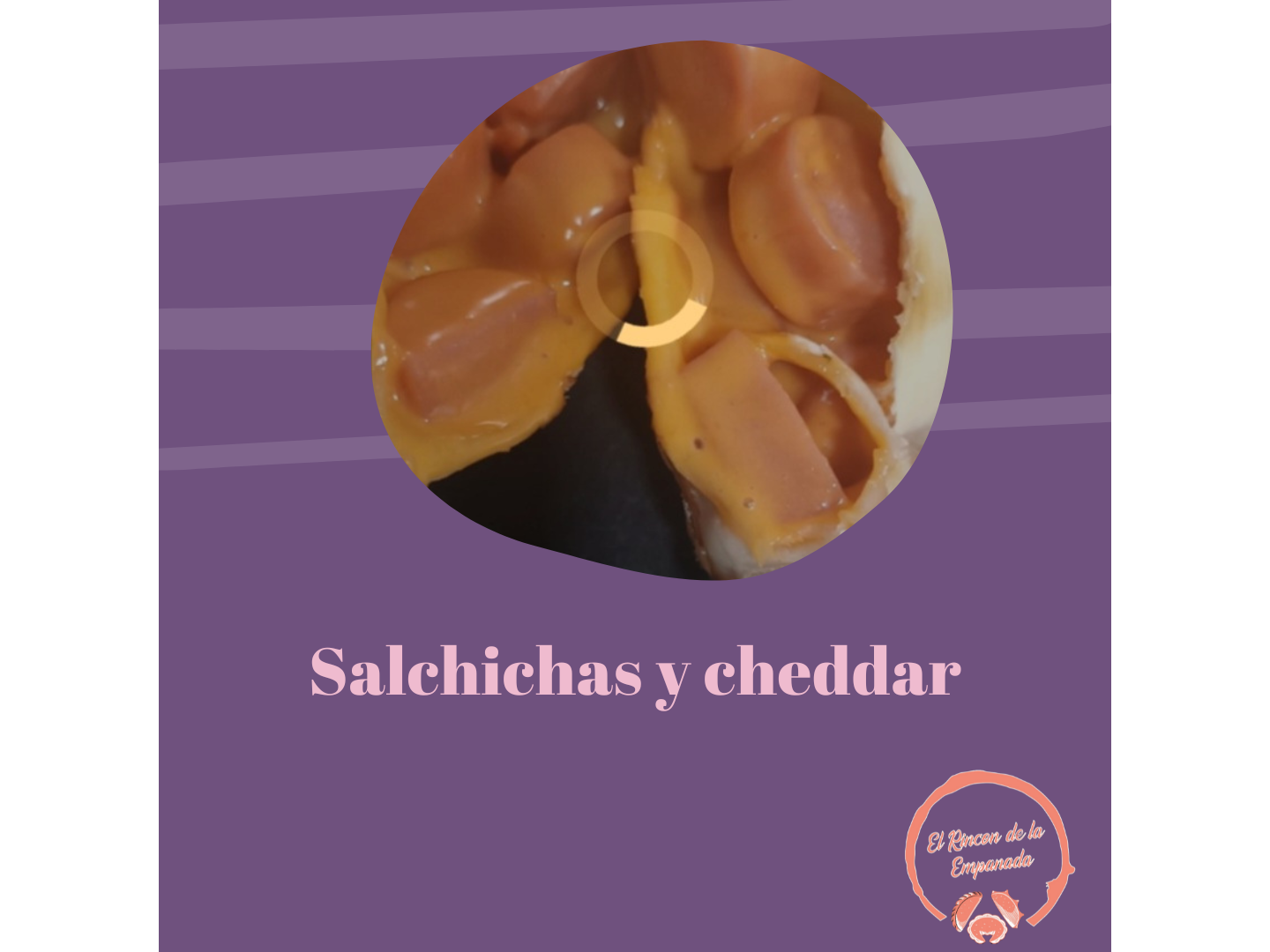 Salchichas en mar de cheddar