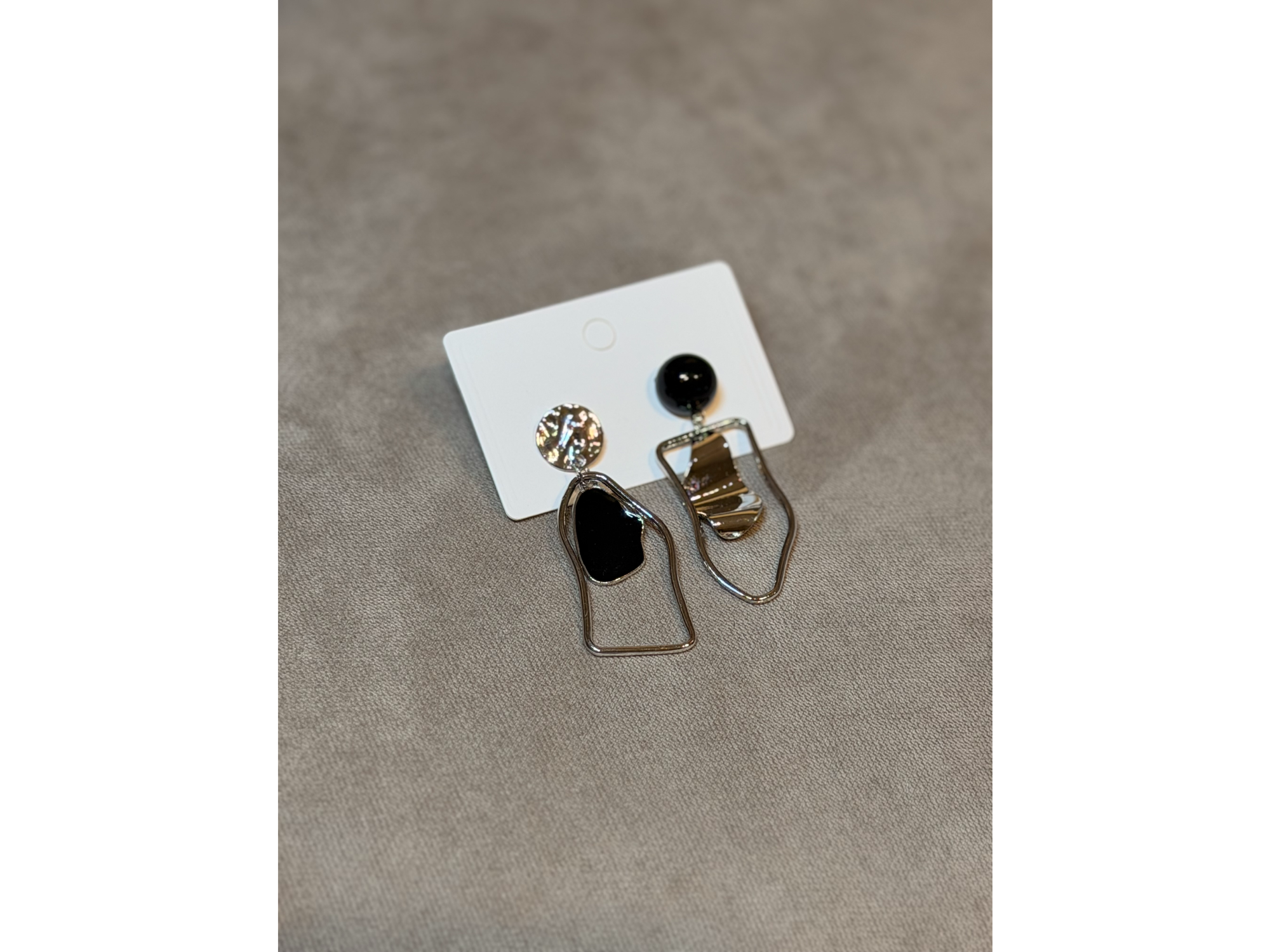 Aros Aurora Negro y Plateado