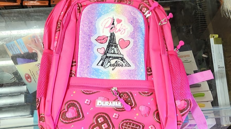 *Mochila durable premium con brillo*  49 x 36