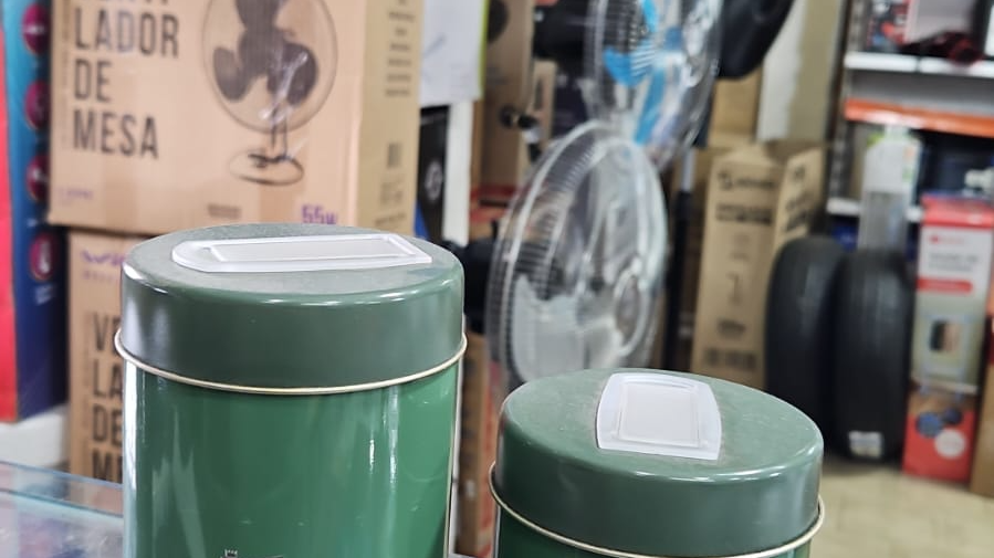 LATAS YERBERA Y AZUCARERA