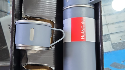 SET DE TERMO Y 2 TAZAD PARA CAMPING