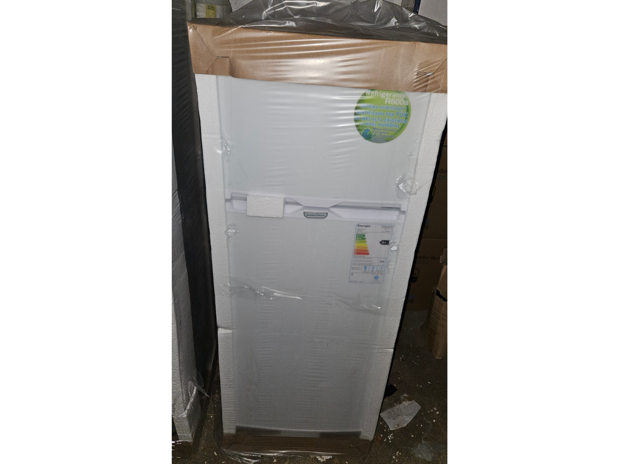 Heladera standar electric  Color blanco