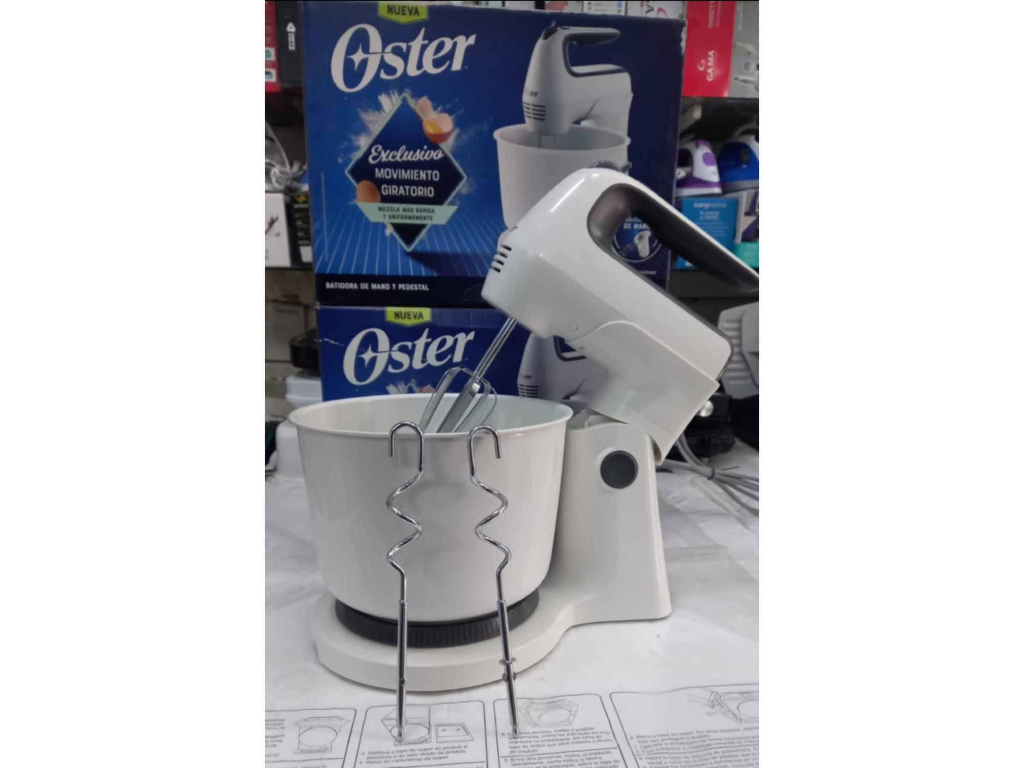 Batidora oster con bowls