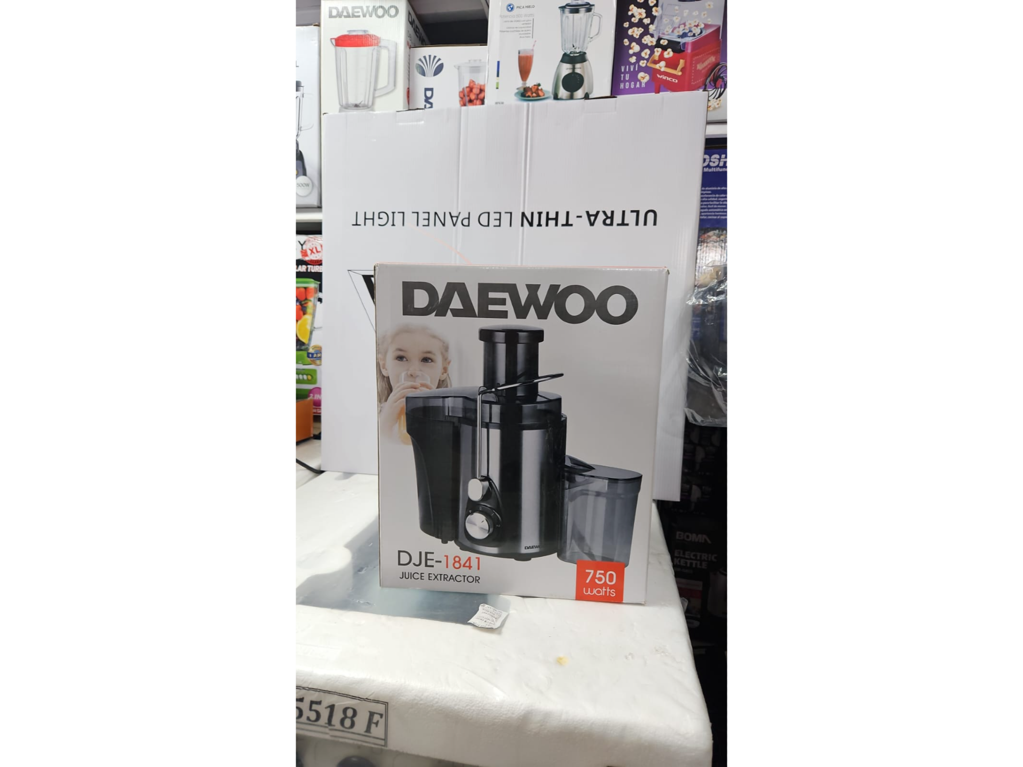 EXTRACTOR DE JUGO DAEWOO
