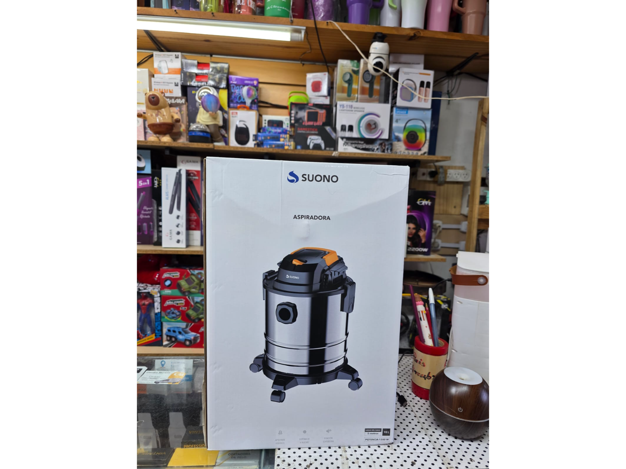 Aspiradora suono profecional De 15 litros ..1300w