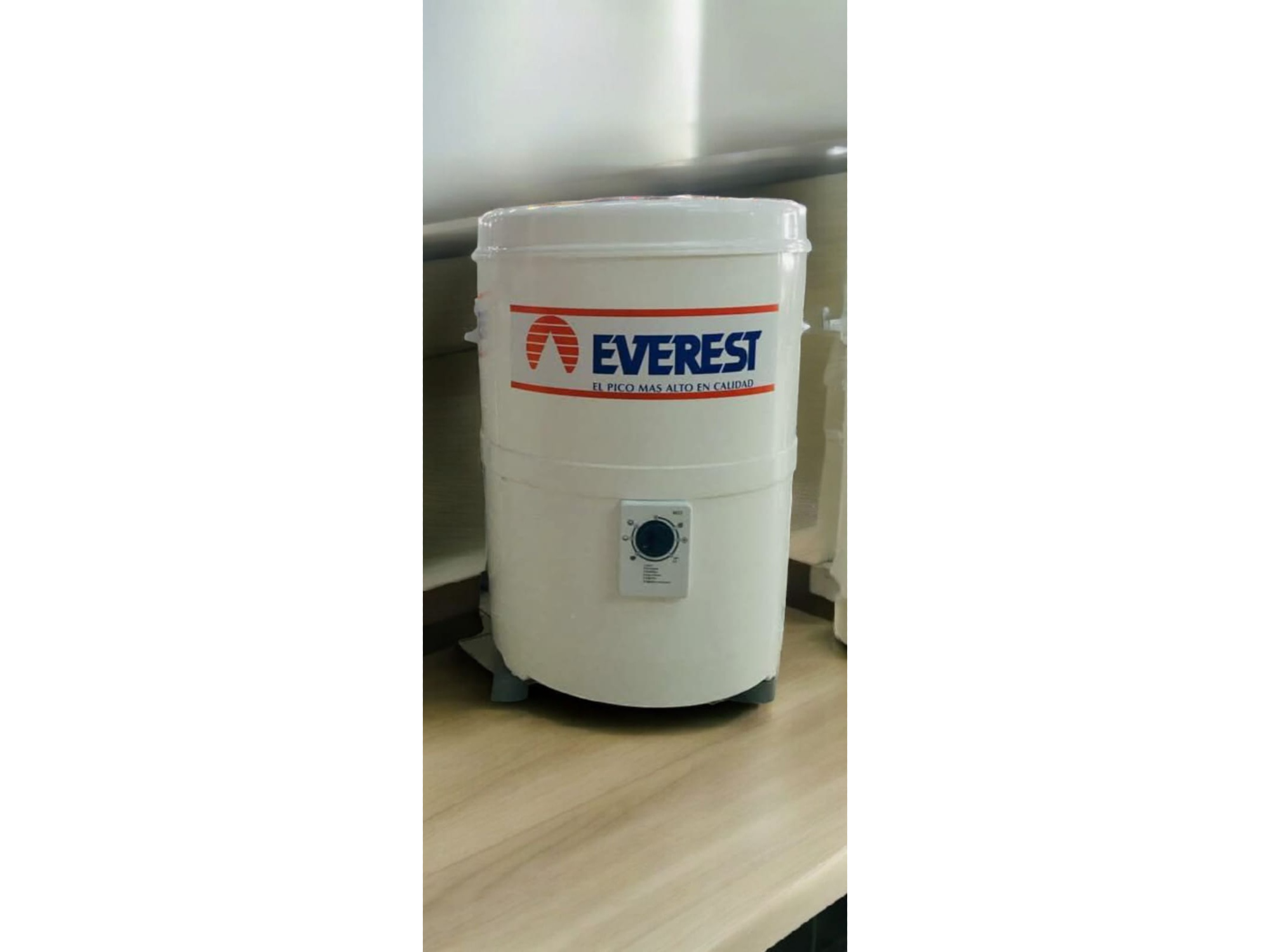 LAVARROPA A PALETA EVEREST 10kg