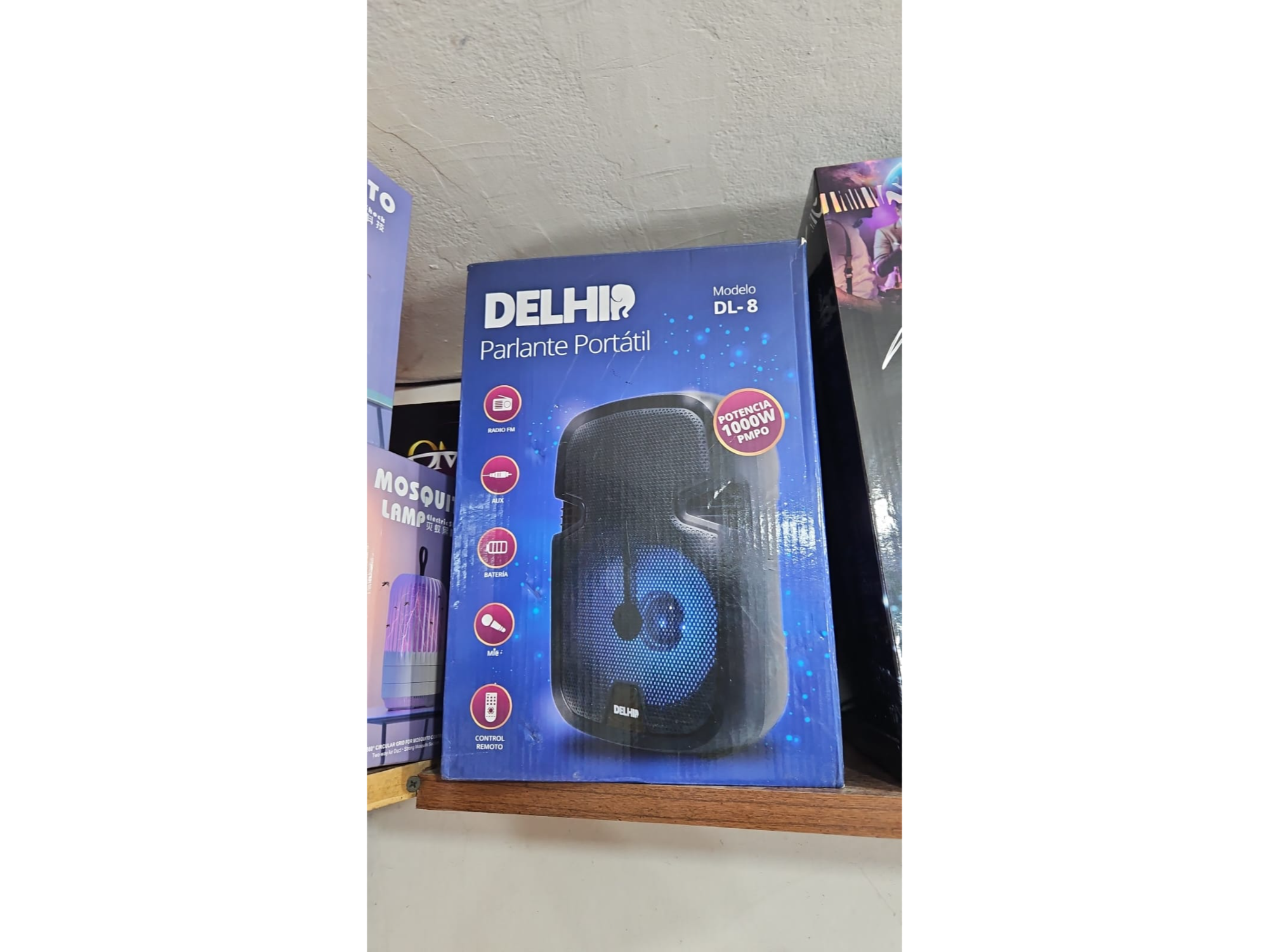 PARLANTE DELHIP DE 8 PULGADA