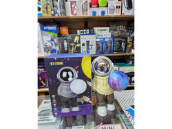 Velador Muñeco astronauta con parlante BT