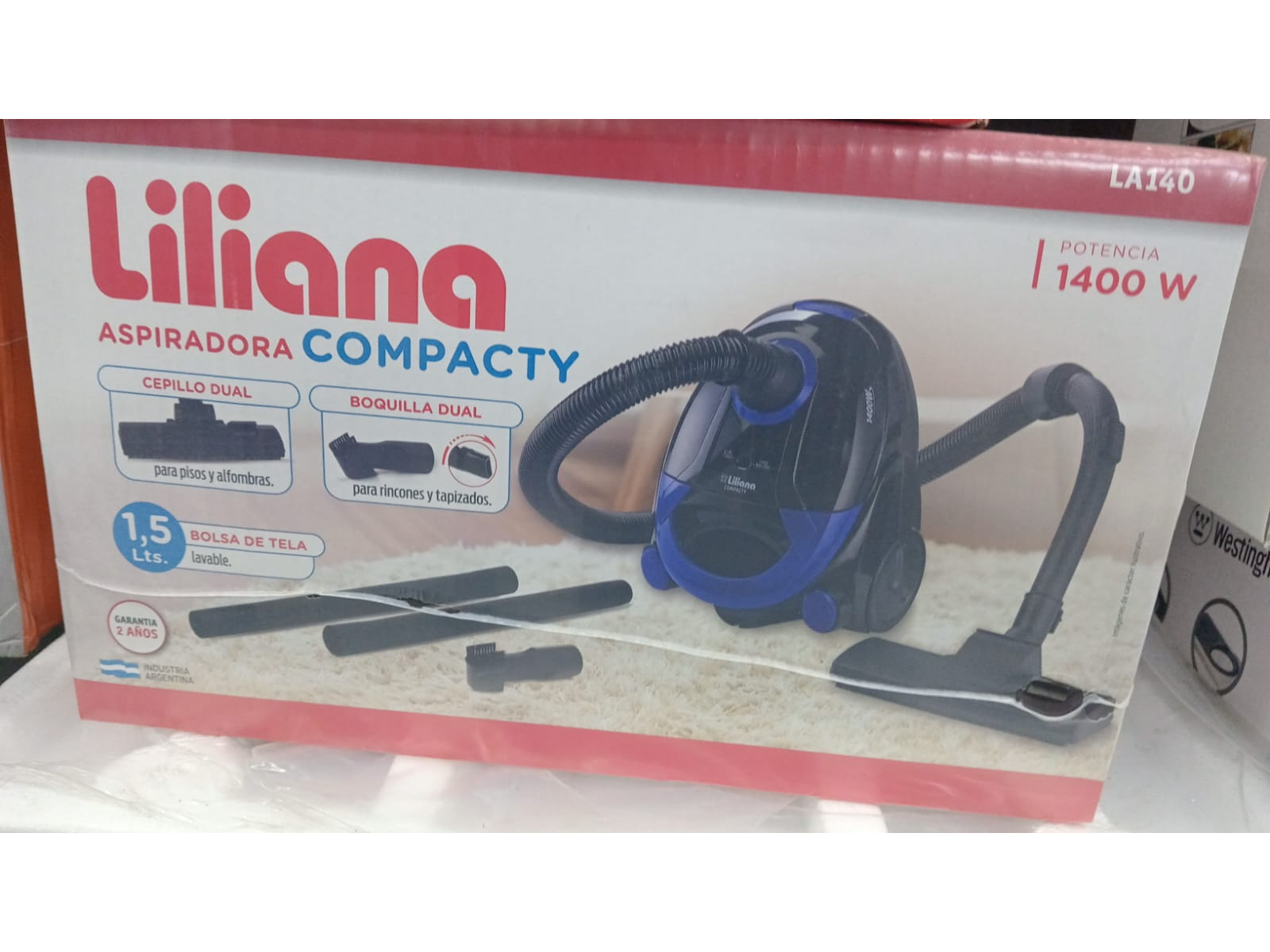 Aspiradora liliana de 1400w