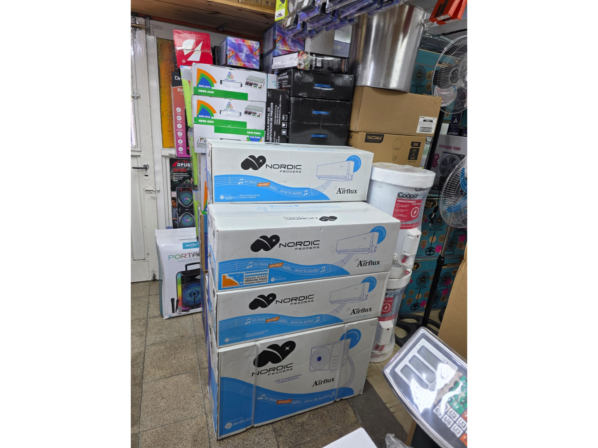 AIRE FEDDERS 3200W FRIO CALOR