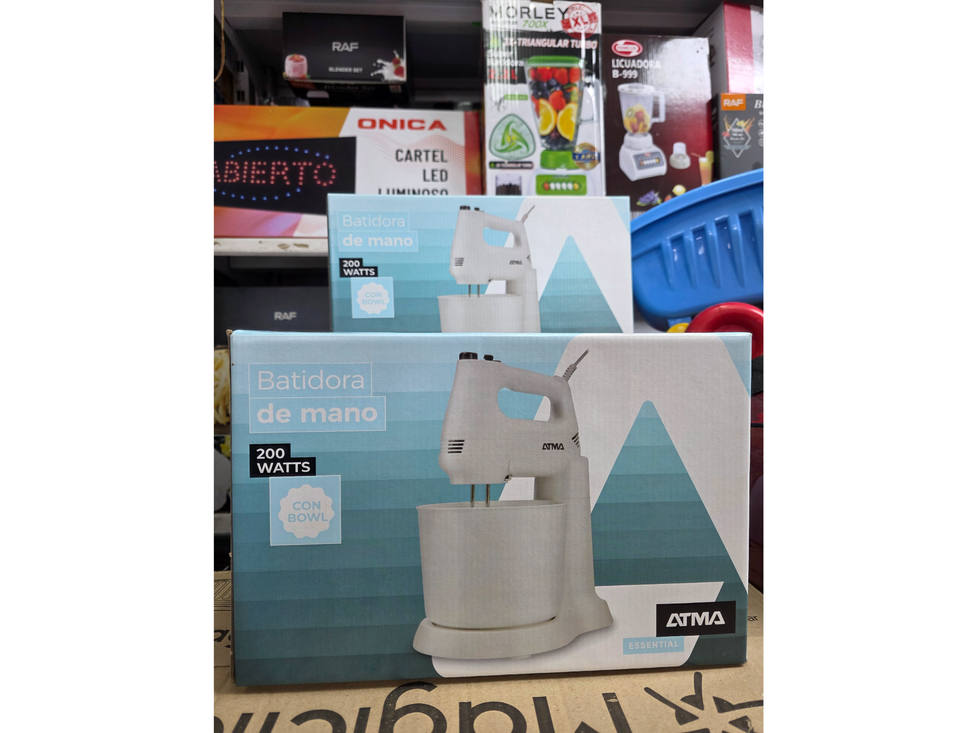 BATIDORA CON BOLWS ATMA 200W
