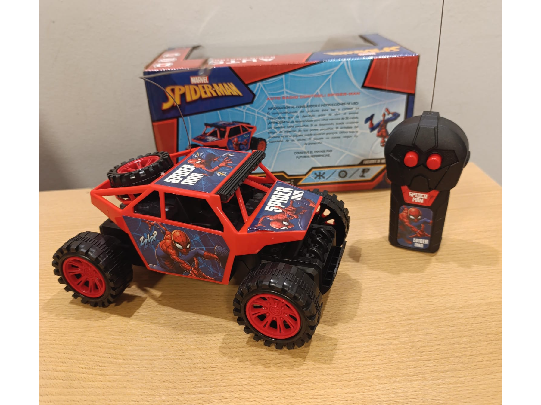 *🚙CAMIONETA  SPIDERMAN A CONTROL REMOTO🚙*