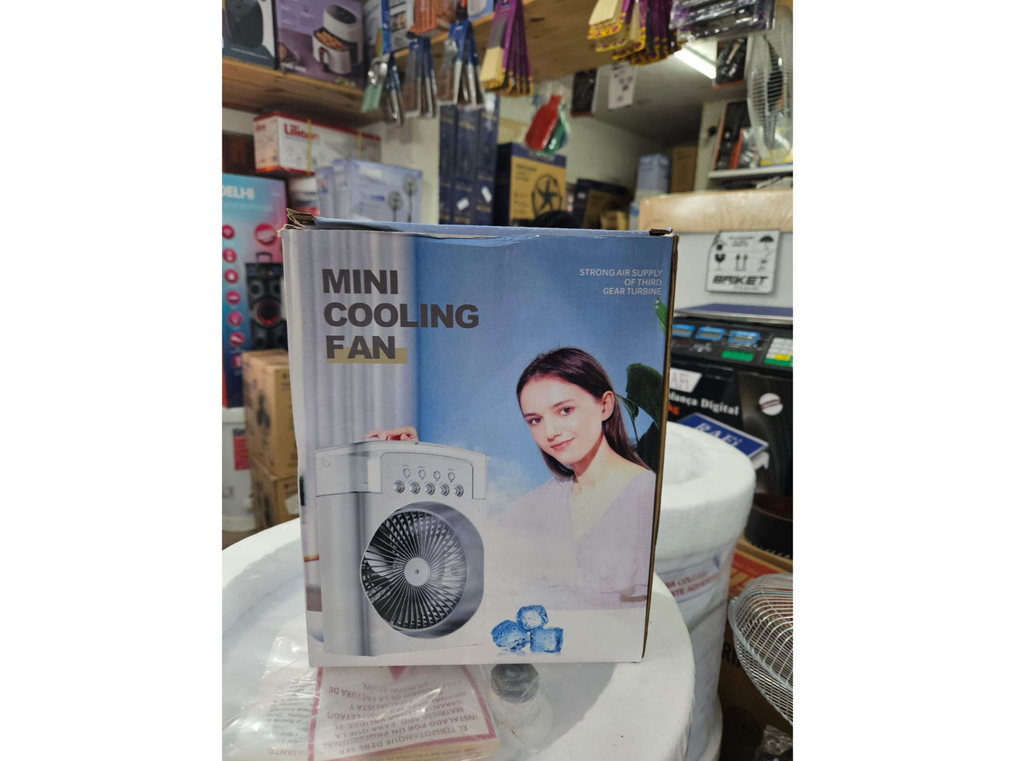 VENTILADOR DE AIRE FRIO CON HUMIFICADOR