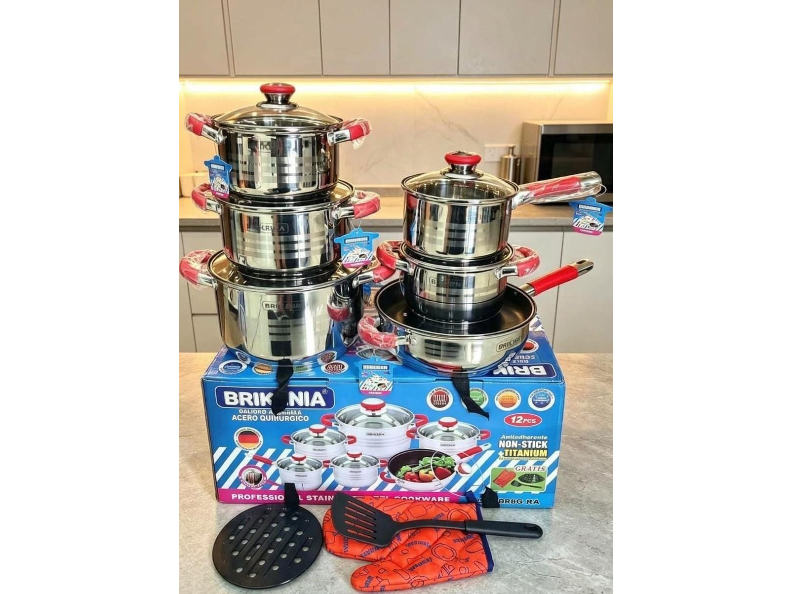 JUEGOS DE OLLA BRIKENIA  12 PCS