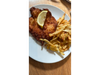 Suprema de pollo con guarnición