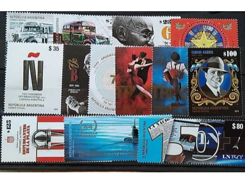Argentina 2019, Colección de los 13 sellos y  6 hojitas block del año, nuevas mint.