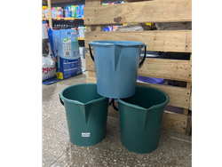 Baldes 9 litros oferta